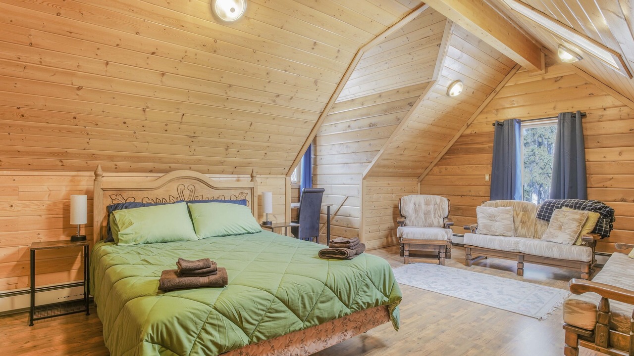 Photo of Bedroom in Central Alberta