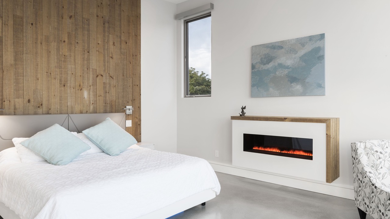 Photo of Bedroom in Saanich East