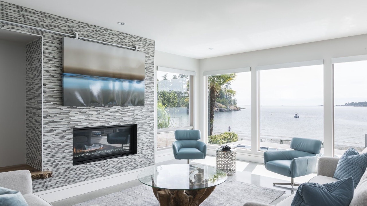 Photo of Livingroom in Saanich East
