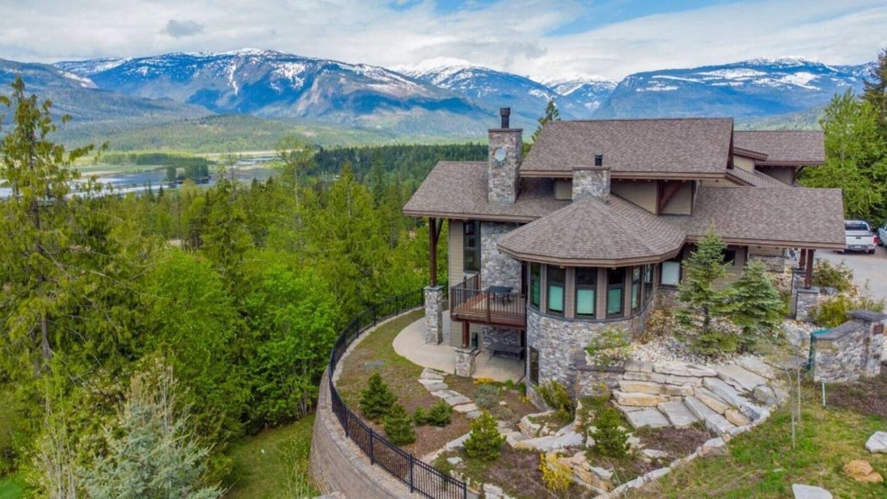 Photo of Outdoor in Revelstoke