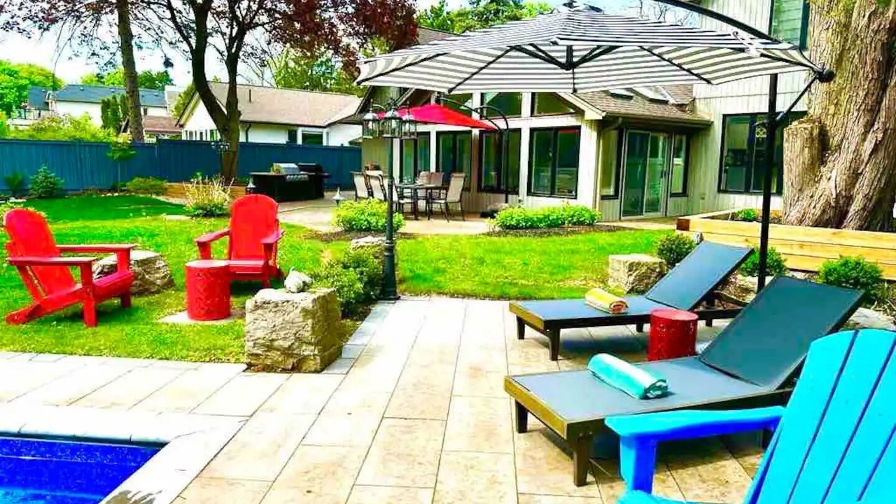 Photo of Outdoor in Clarkson-Lorne Park