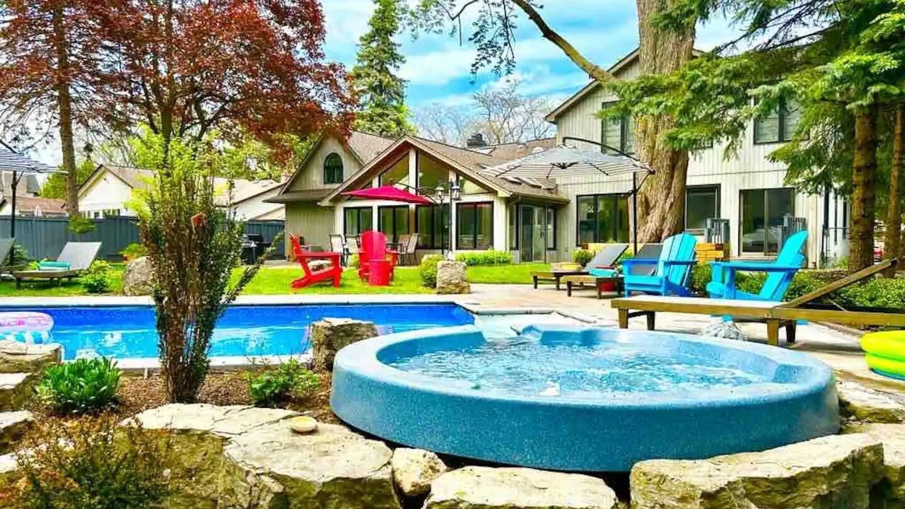 Photo of Outdoor in Clarkson-Lorne Park