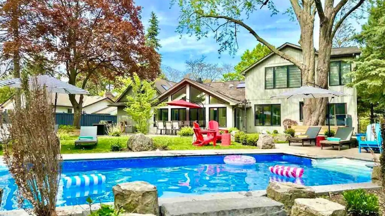 Photo of Outdoor in Clarkson-Lorne Park