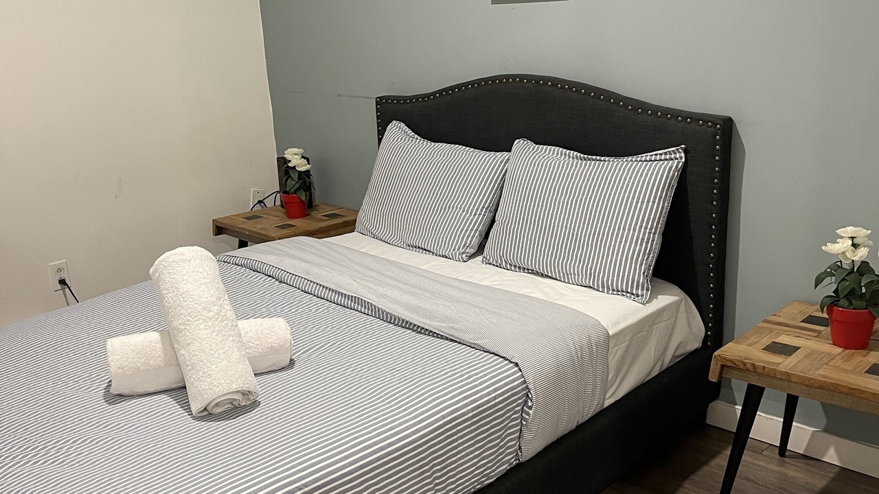 Photo of Bedroom in Griffintown