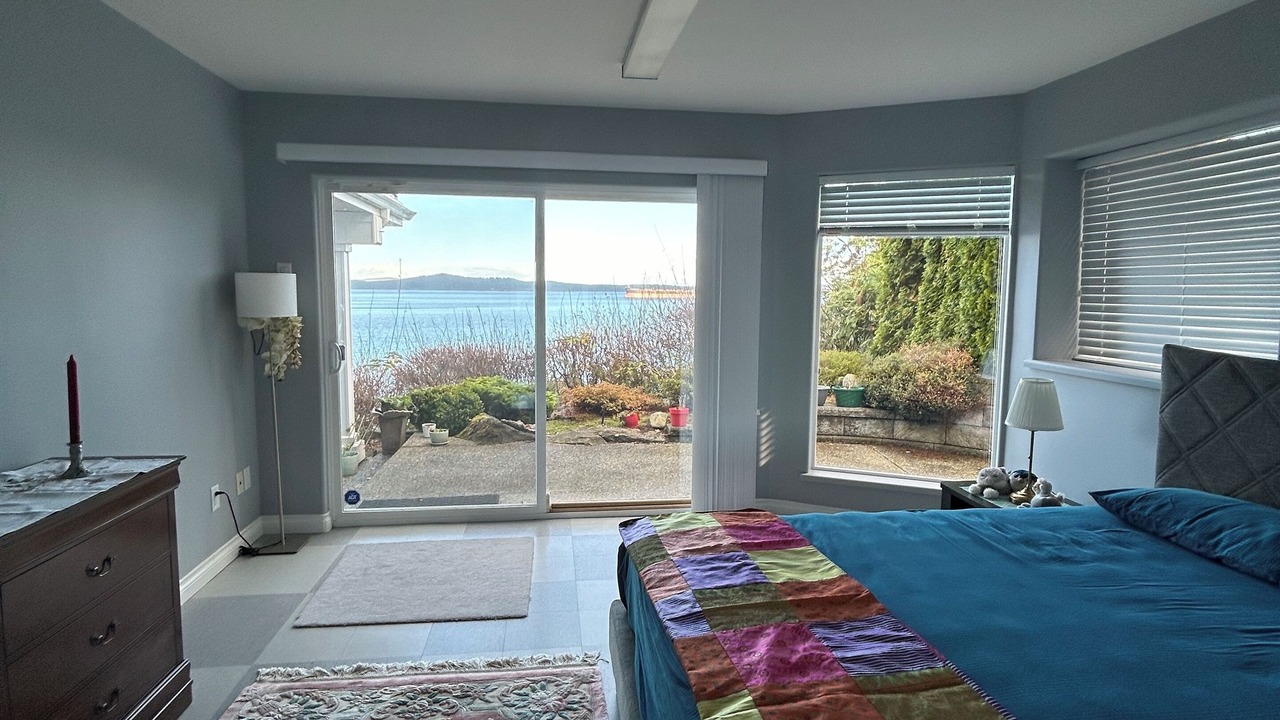 Photo of Bedroom in Chemainus