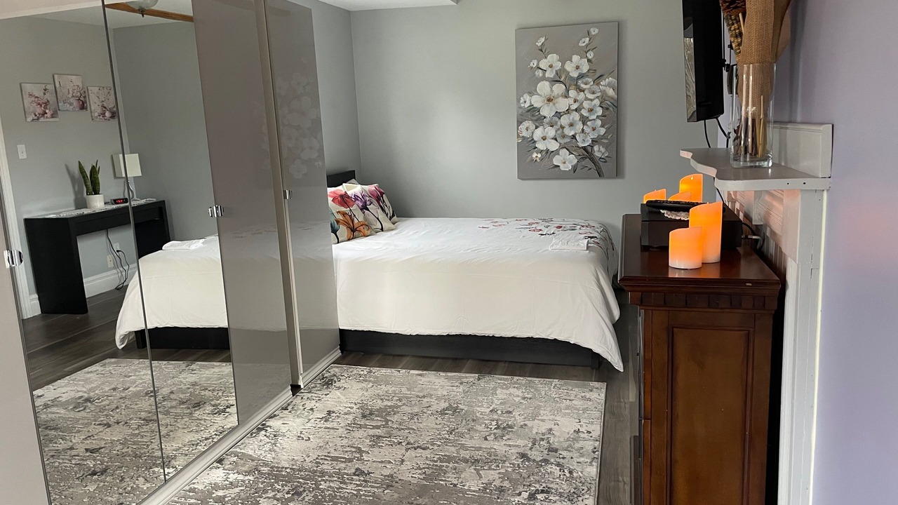 Photo of Bedroom in East River Point