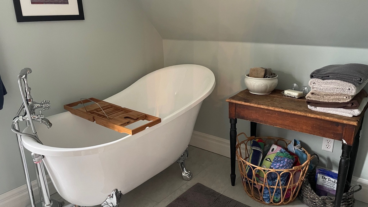 Photo of Bathroom in East River Point