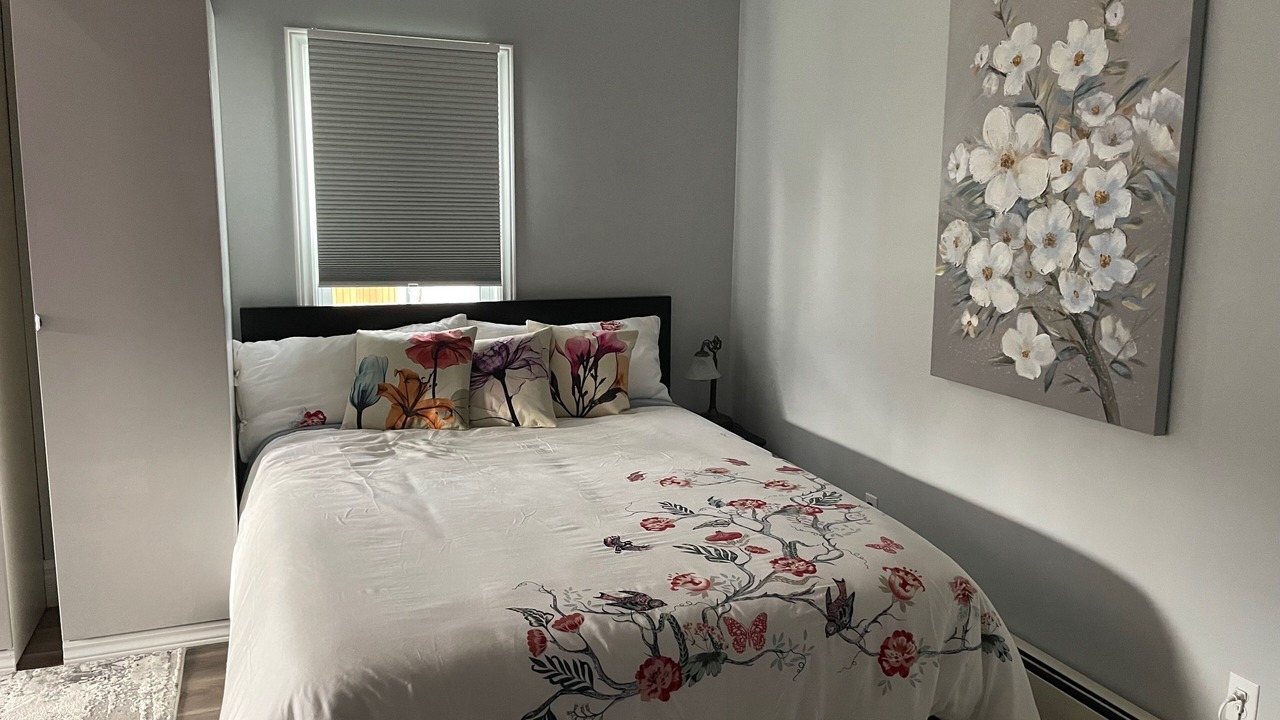 Photo of Bedroom in East River Point