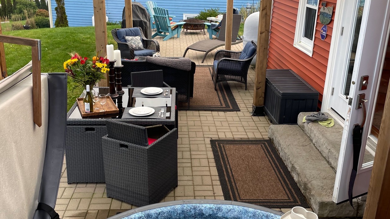 Photo of Patio Balcony in East River Point