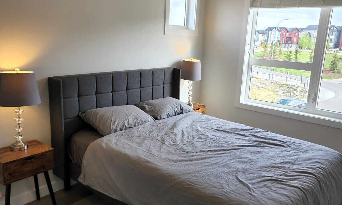 Photo of Bedroom in Evanston