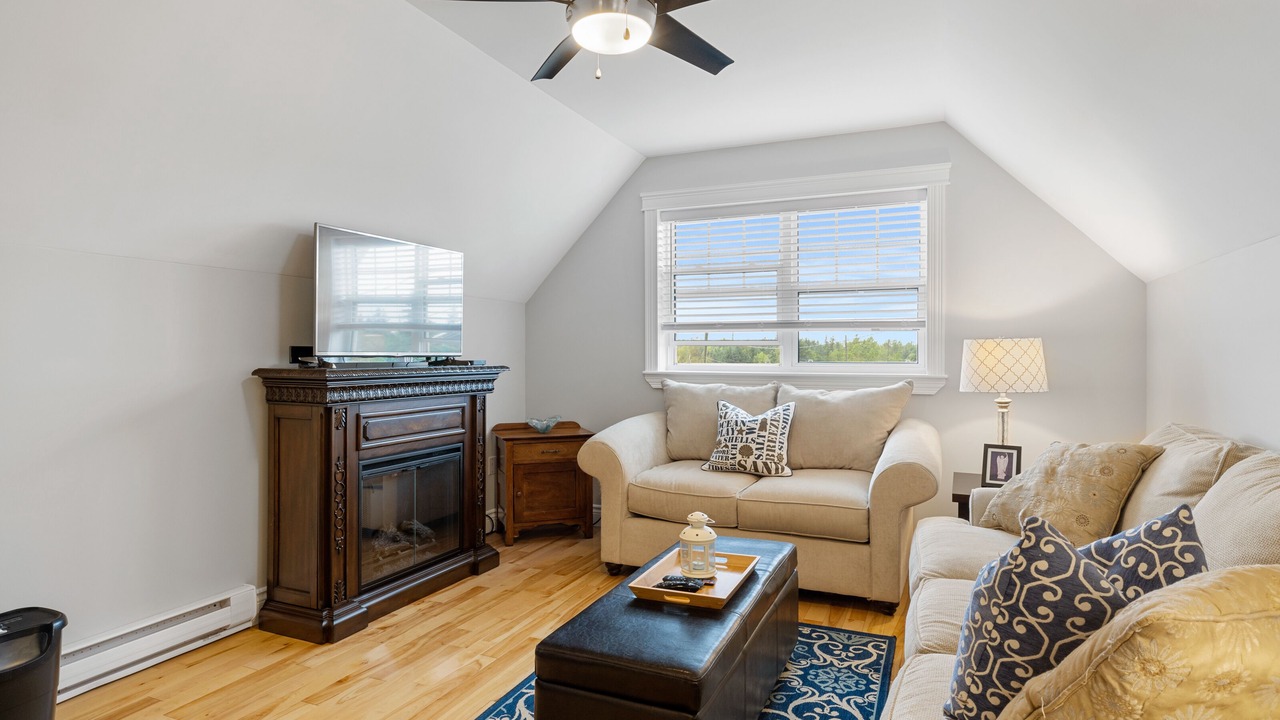 Photo of Bedroom in Bayview