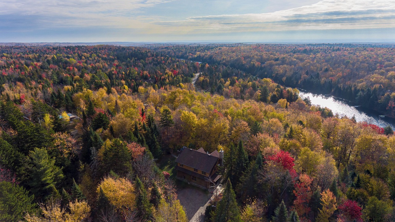 Photo of Outdoor in Mille-Isles