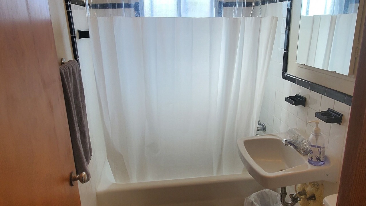 Photo of Bathroom in LaSalle