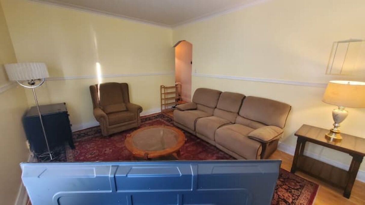 Photo of Livingroom in LaSalle