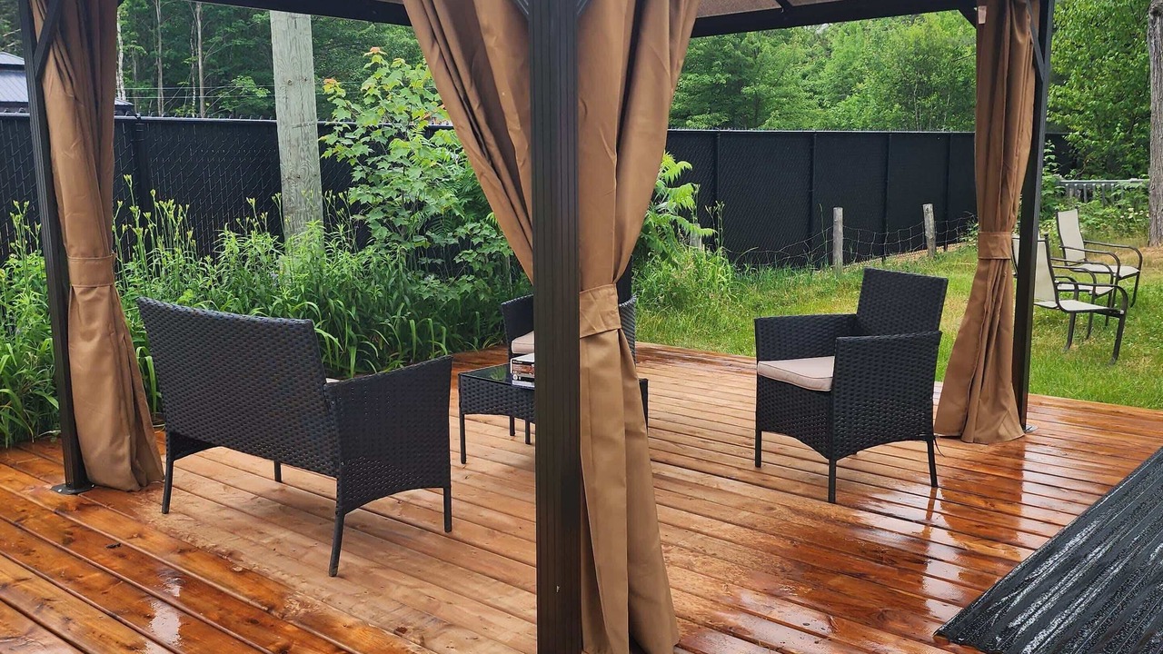 Photo of Patio Balcony in Notre-Dame-de-Lourdes