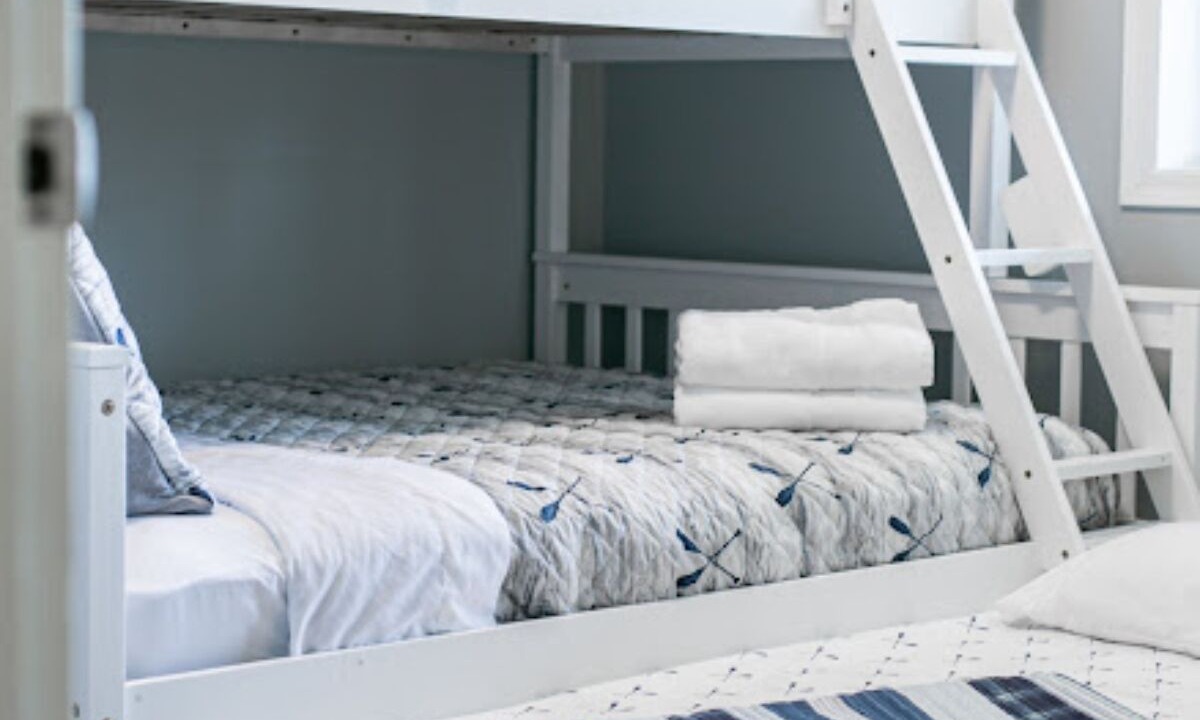 Photo of Bedroom in Colwood