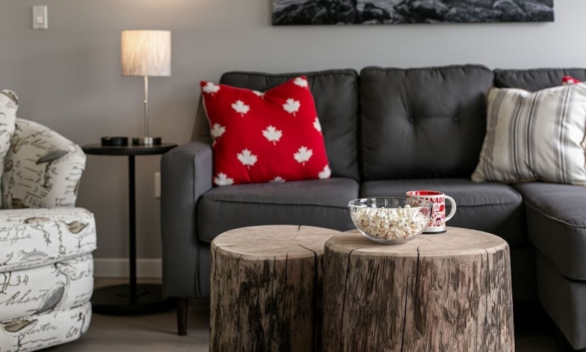 Photo of Livingroom in Colwood