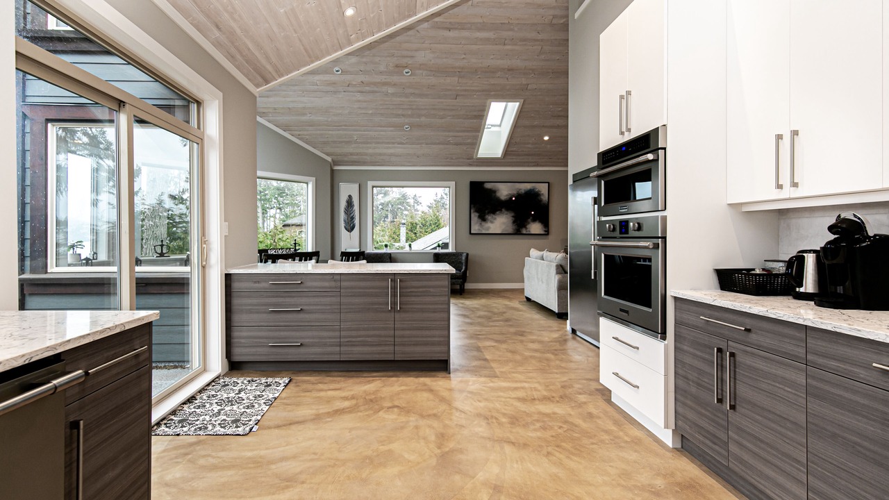 Photo of Kitchen in Juan de Fuca Electoral Area