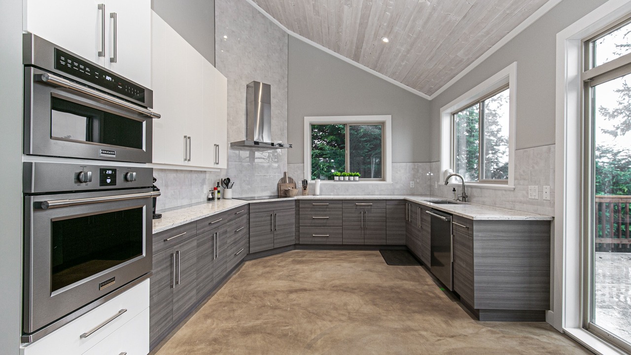 Photo of Kitchen in Juan de Fuca Electoral Area