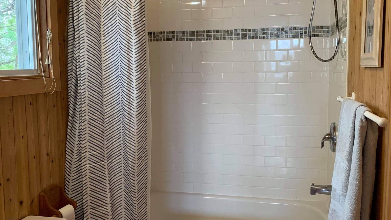 Photo of Bathroom in Lanark Highlands