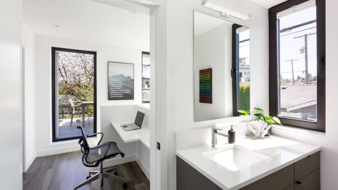 Photo of Bathroom in Arbutus Ridge