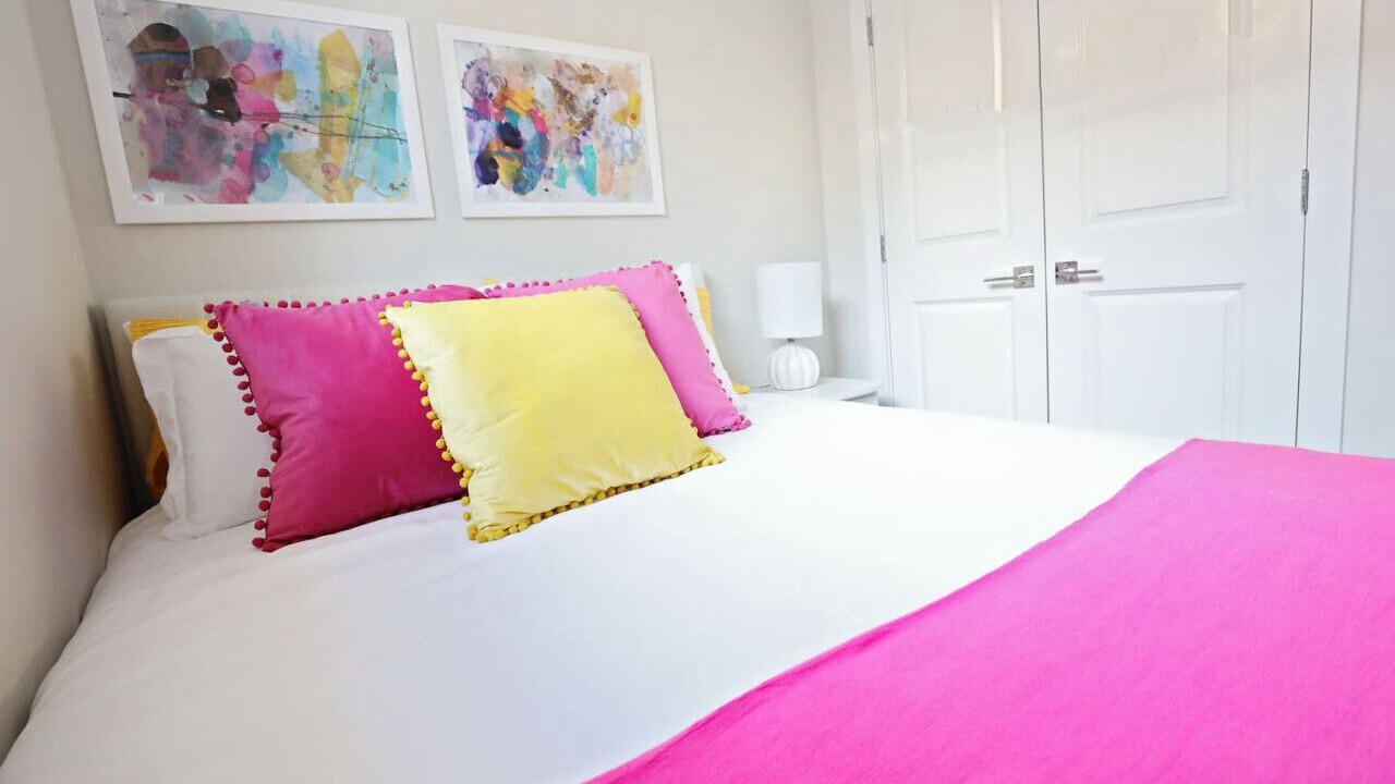 Photo of Bedroom in North Central Edmonton