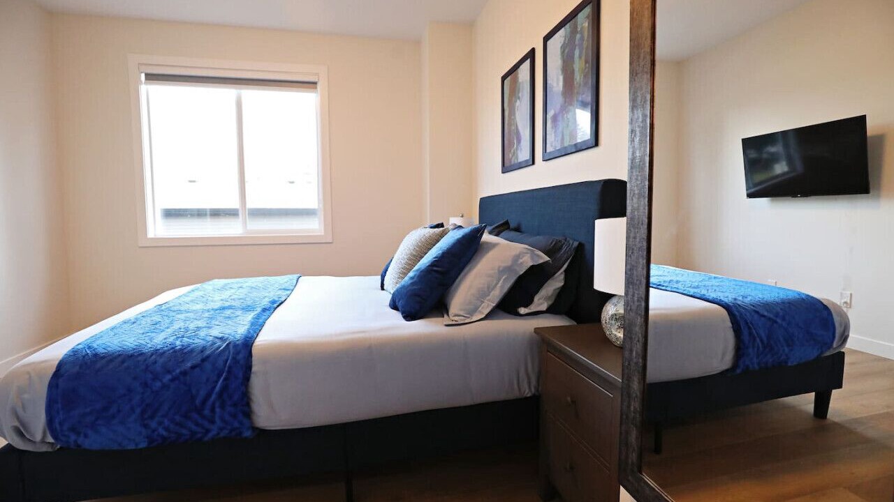 Photo of Bedroom in North Central Edmonton