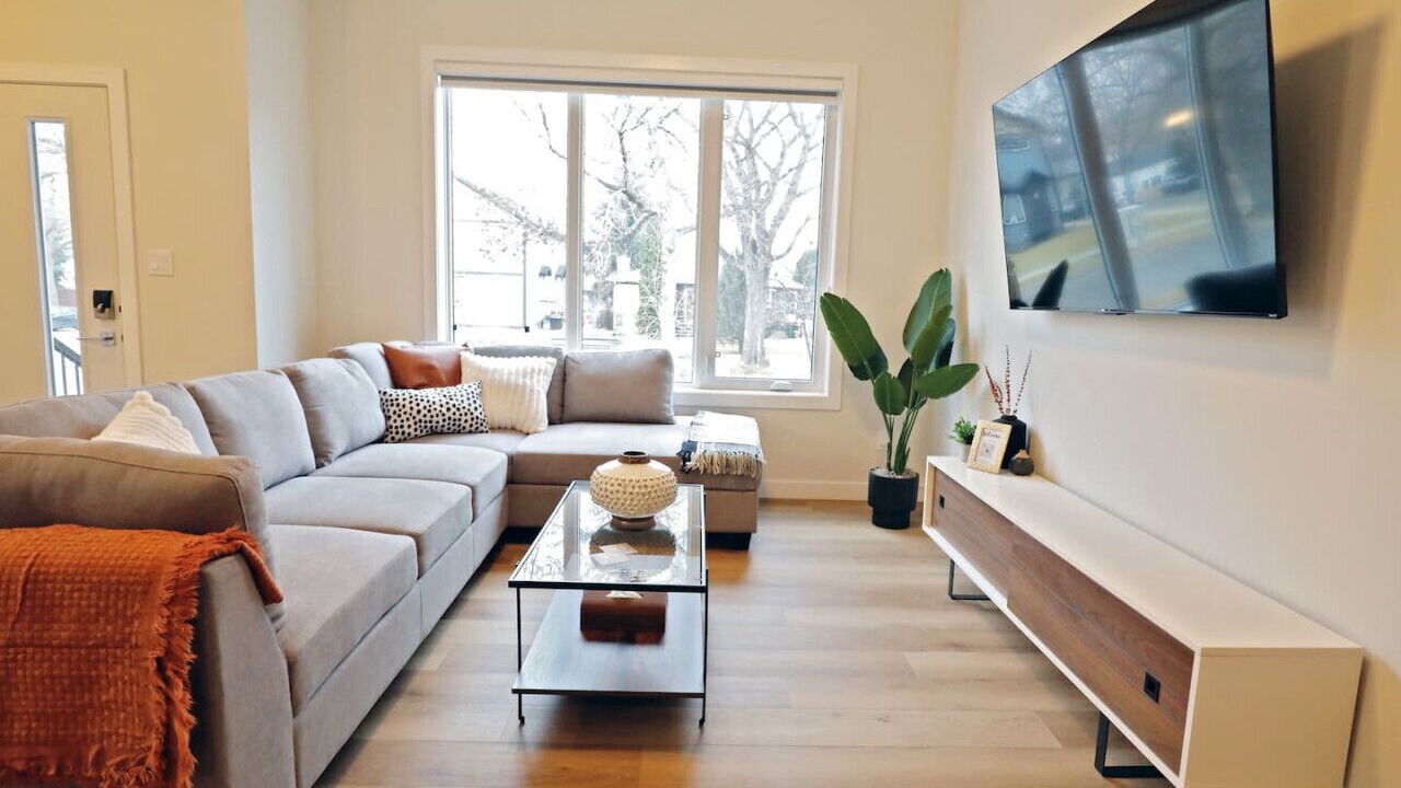 Photo of Livingroom in North Central Edmonton