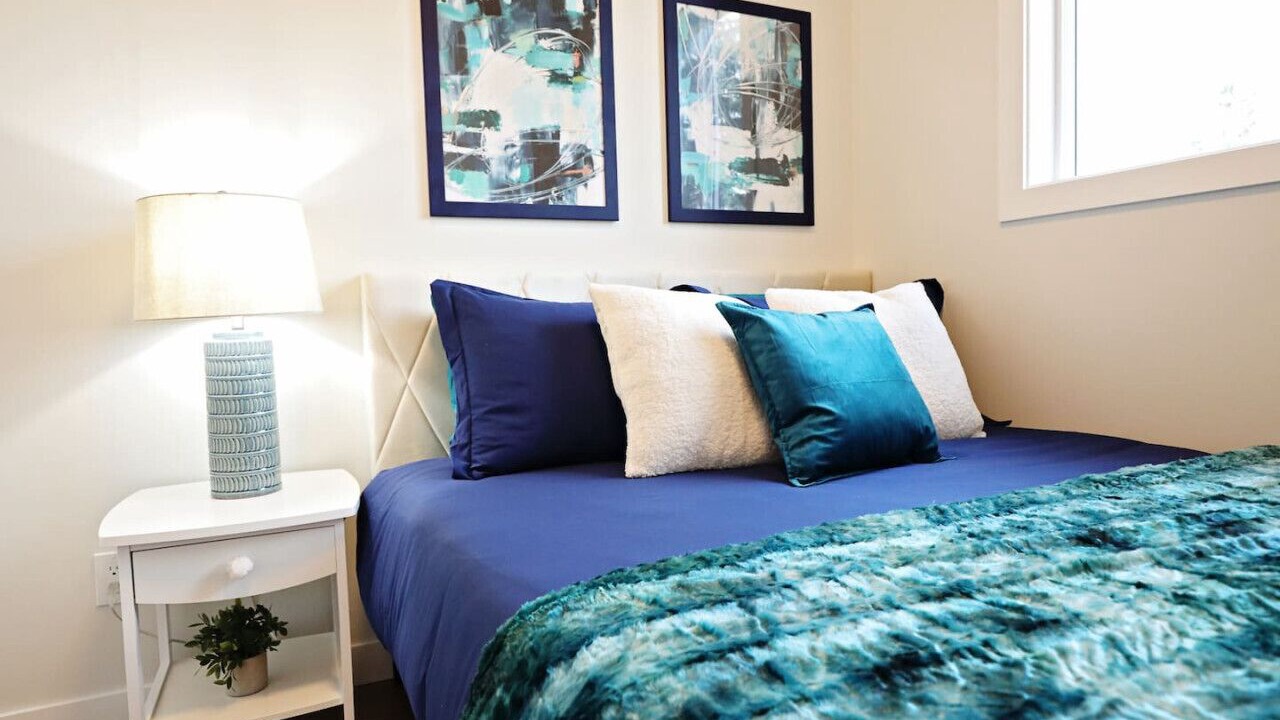 Photo of Bedroom in North Central Edmonton