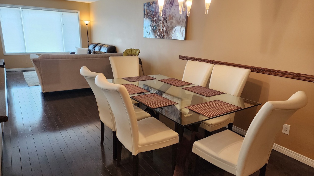 Photo of Livingroom in Regina