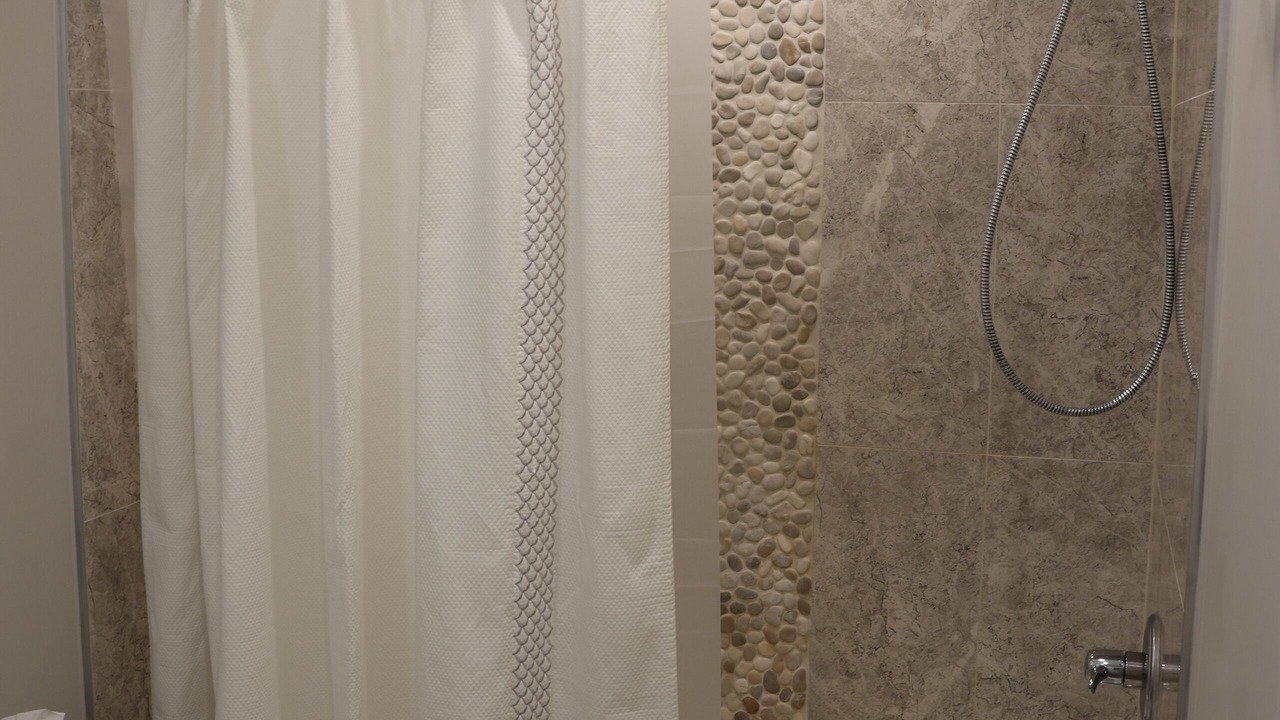 Photo of Bathroom in Maple Ridge