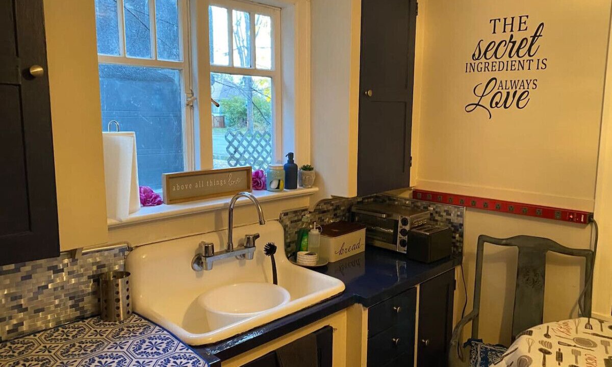 Photo of Kitchen in Trail