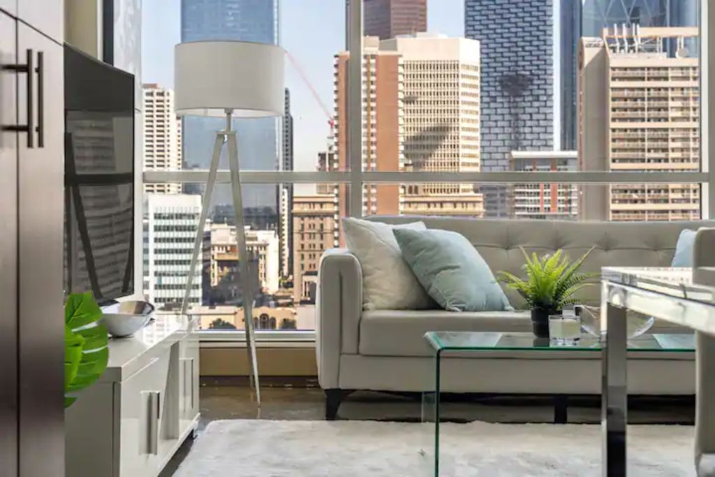 Photo of Livingroom in Beltline
