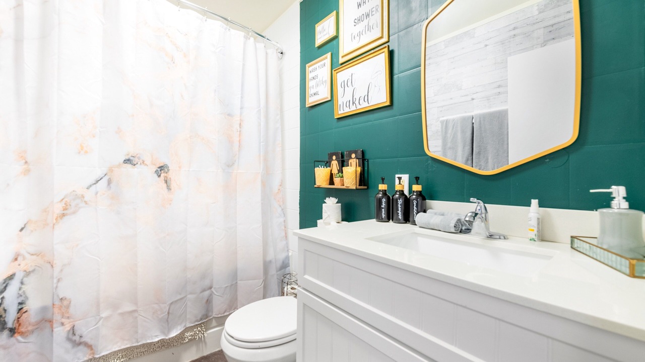 Photo of Bathroom in Jasper Place