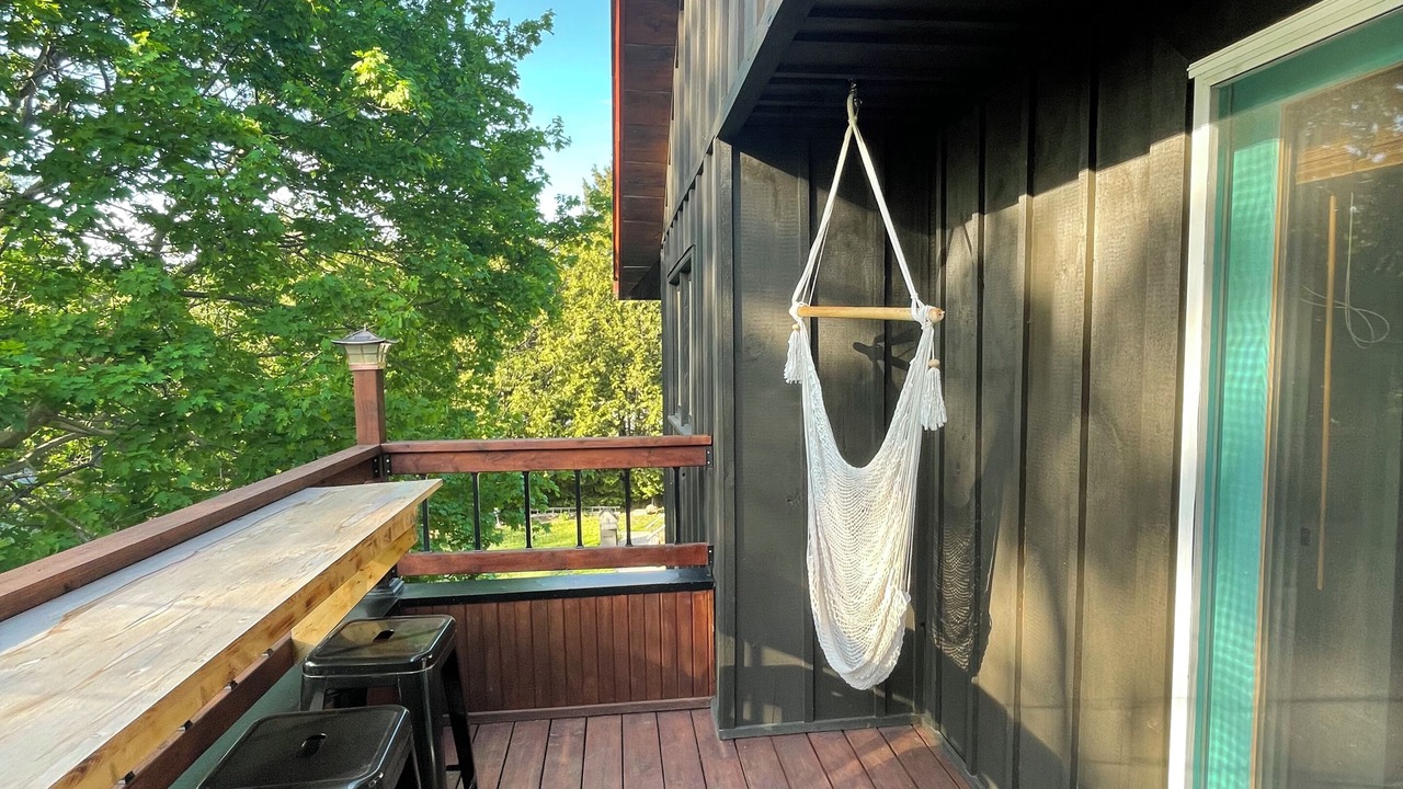 Photo of Outdoor in Alton