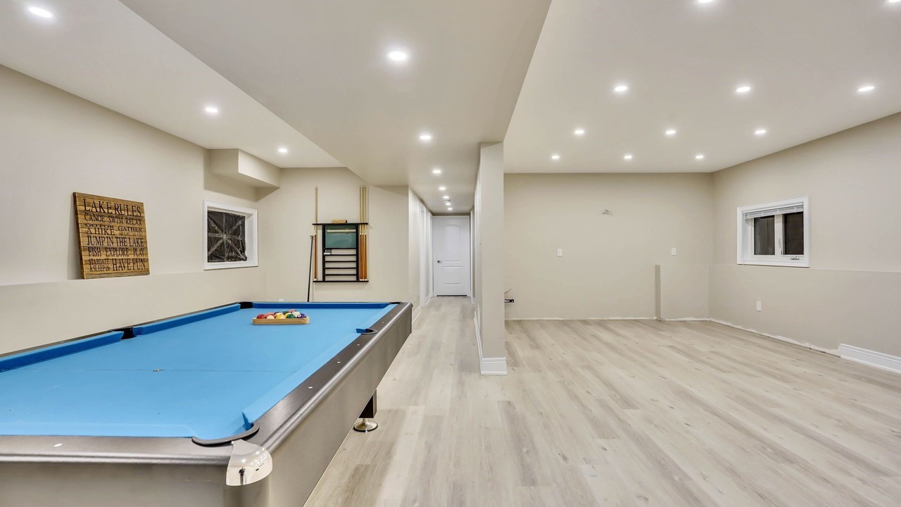 Photo of Bedroom in Wasaga Beach