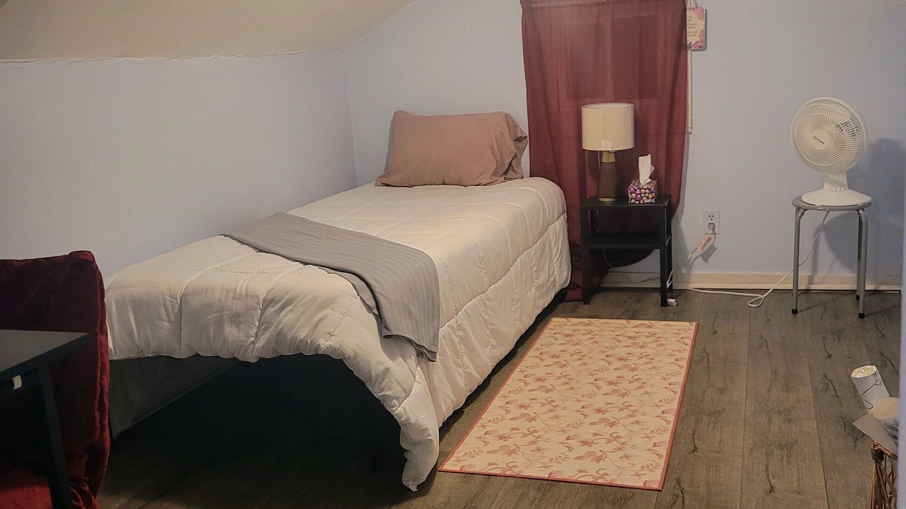 Photo of Bedroom in Welland