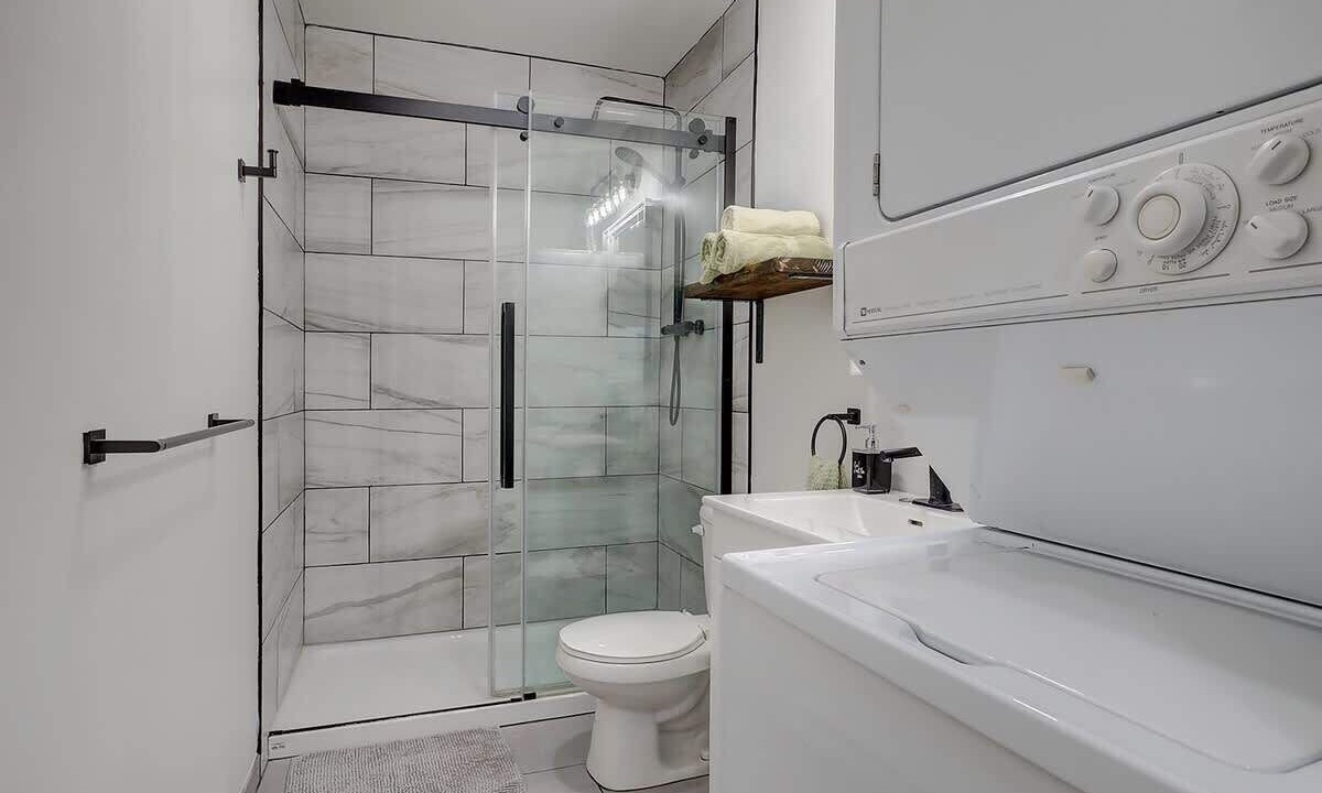 Photo of Bathroom in Stanstead Township