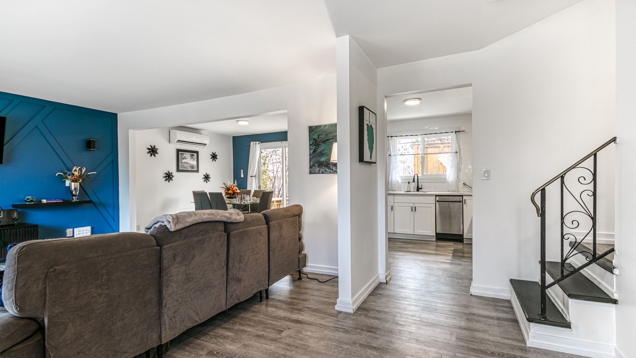 Photo of Livingroom in Sudbury