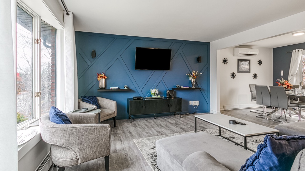 Photo of Livingroom in Sudbury