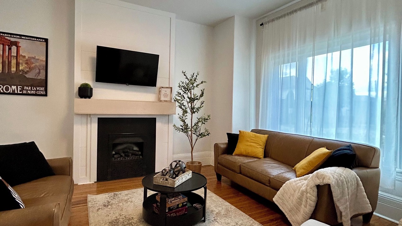 Photo of Livingroom in Brandon