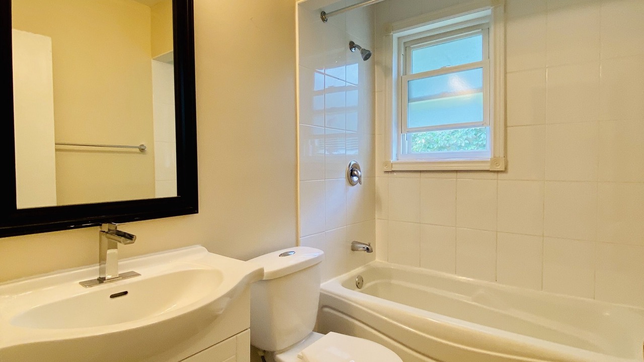 Photo of Bathroom in Willowdale