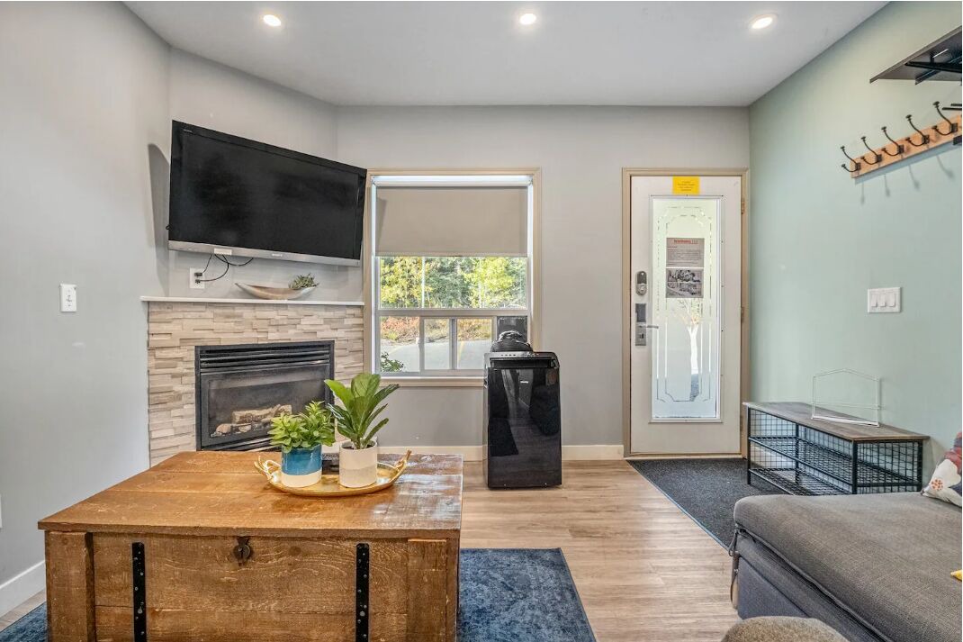 Photo of Livingroom in Harvie Heights