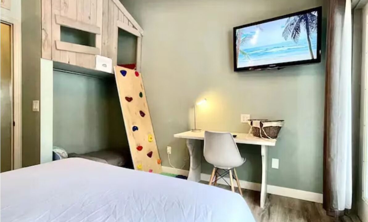 Photo of Bedroom in Harvie Heights
