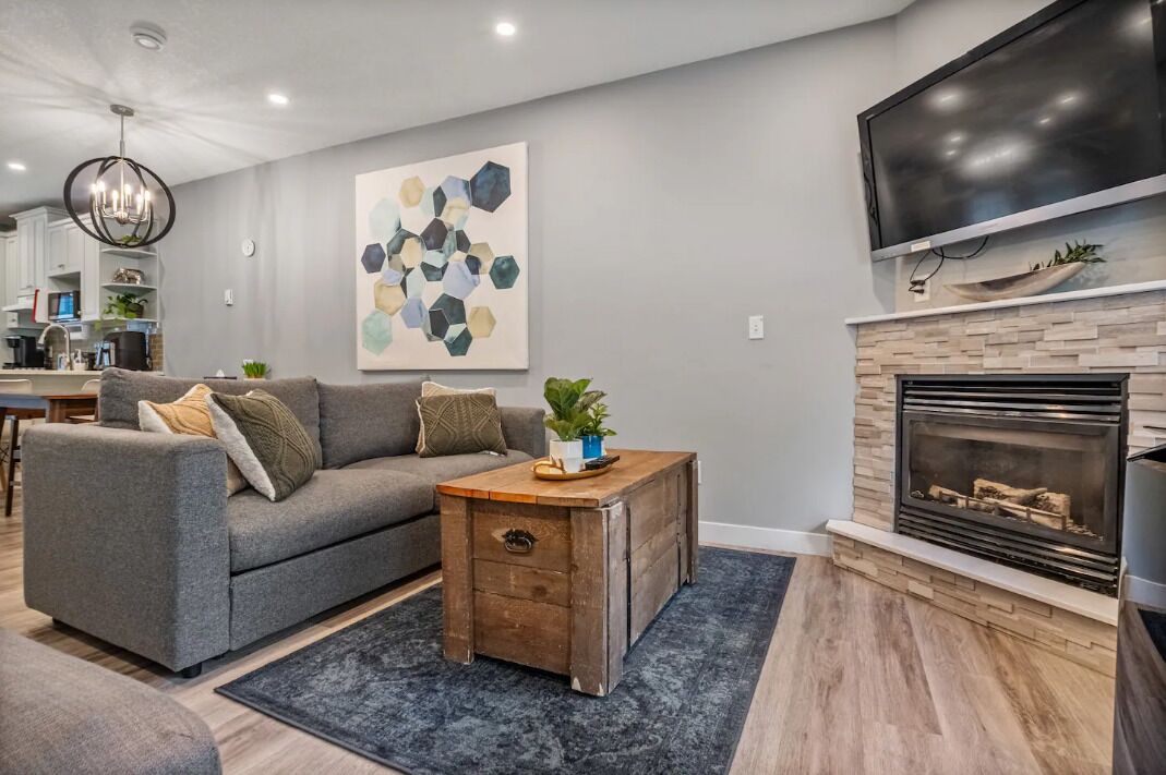 Photo of Livingroom in Harvie Heights