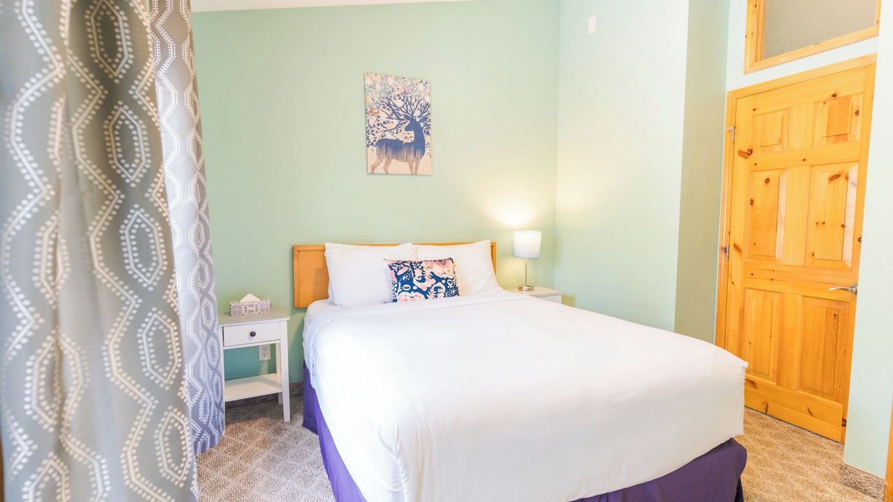 Photo of Bedroom in Harvie Heights
