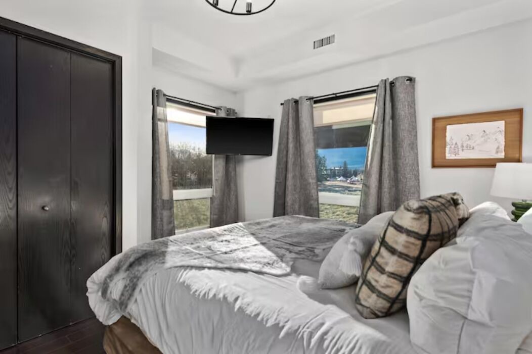 Photo of Bedroom in Canmore