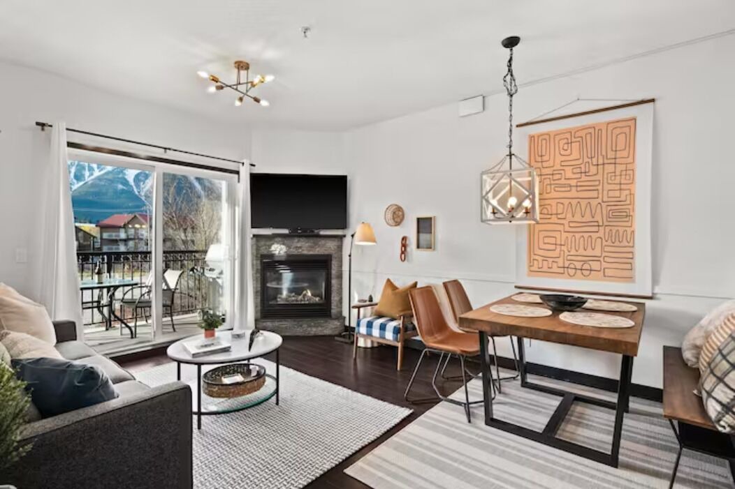 Photo of Livingroom in Canmore