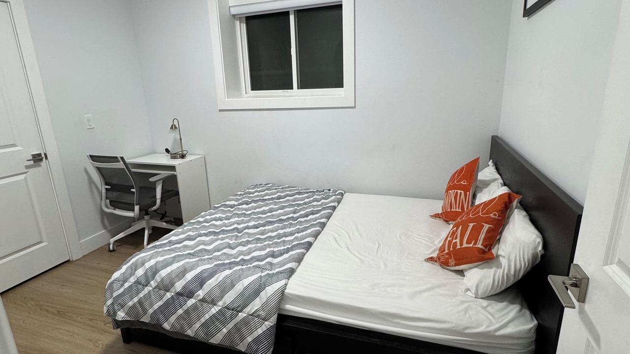 Photo of Bedroom in East Clayton