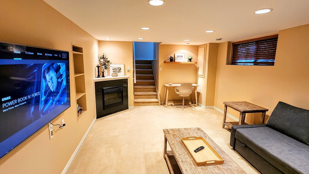 Photo of Livingroom in West Edmonton